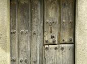 Detalle de una puerta de madera